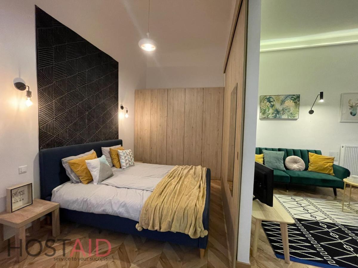 M10 Apartment - Hostaid บูดาเปสต์ ภายนอก รูปภาพ