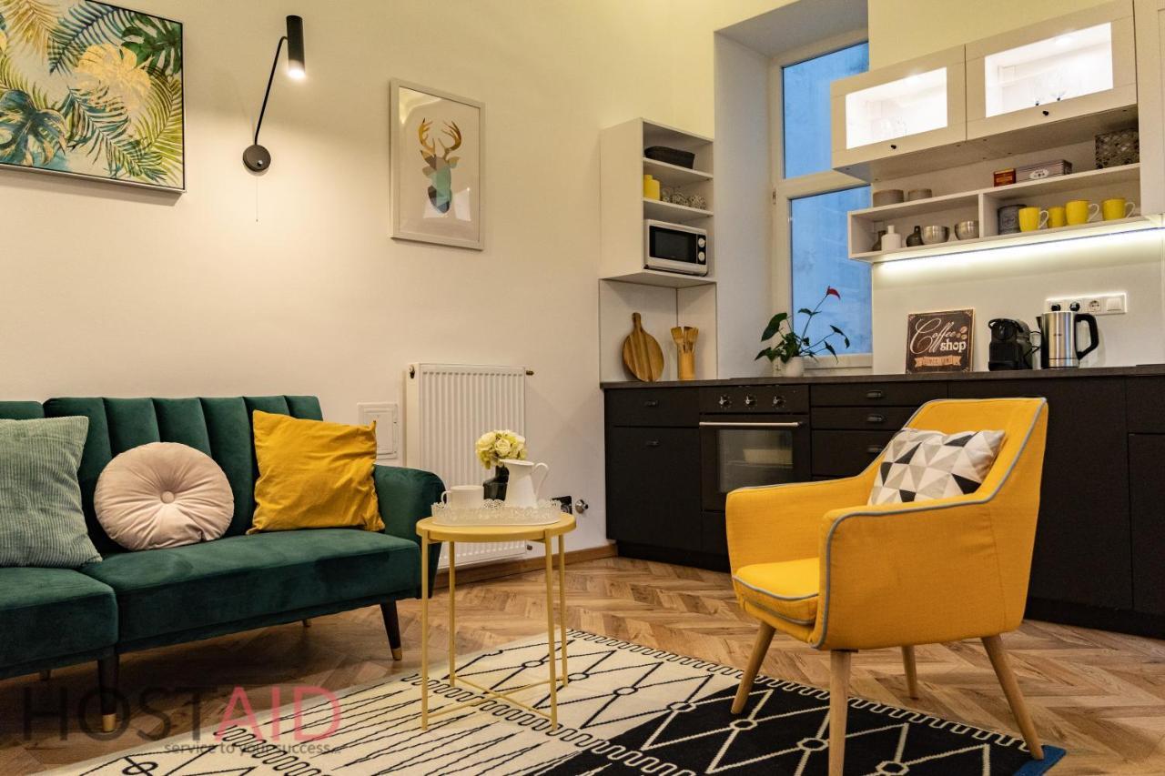 M10 Apartment - Hostaid บูดาเปสต์ ภายนอก รูปภาพ