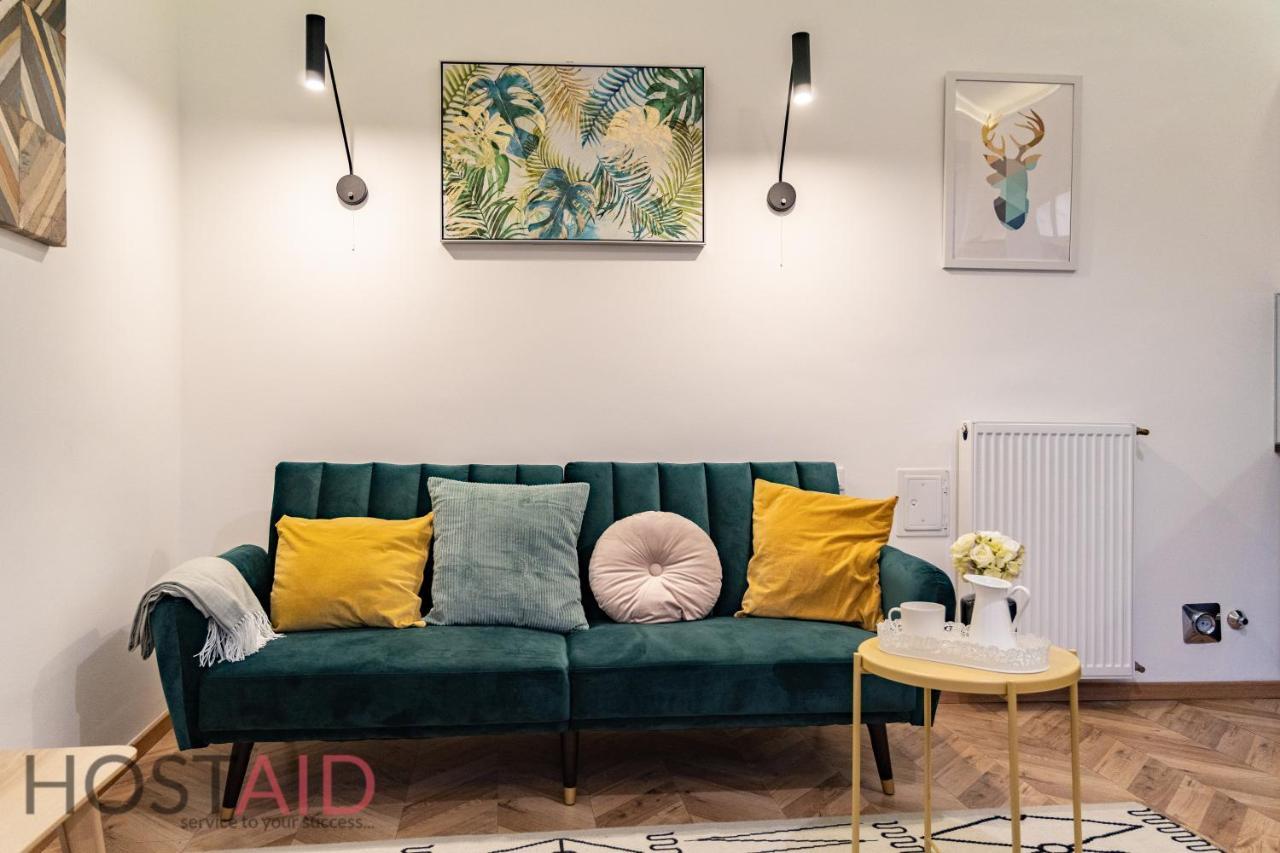 M10 Apartment - Hostaid บูดาเปสต์ ภายนอก รูปภาพ